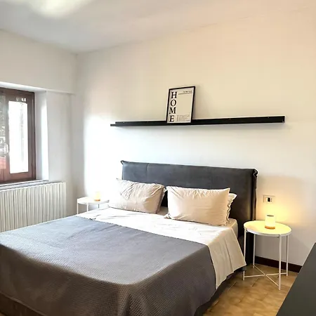Apartment Il Portico Del Varese